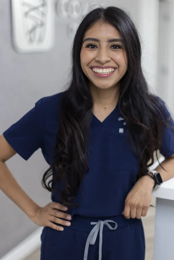 Lesli, Dental Assistant at Coastland Dental